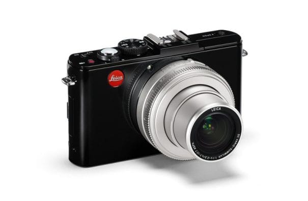 A Leica D-lux 6 SE kiváló fényerejű 3,8x-os optikai zoommal rendelkezik