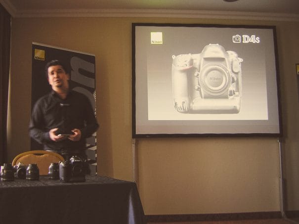 Kaszás Gergely prezentálta végig a Nikon D4S csúcsvázat