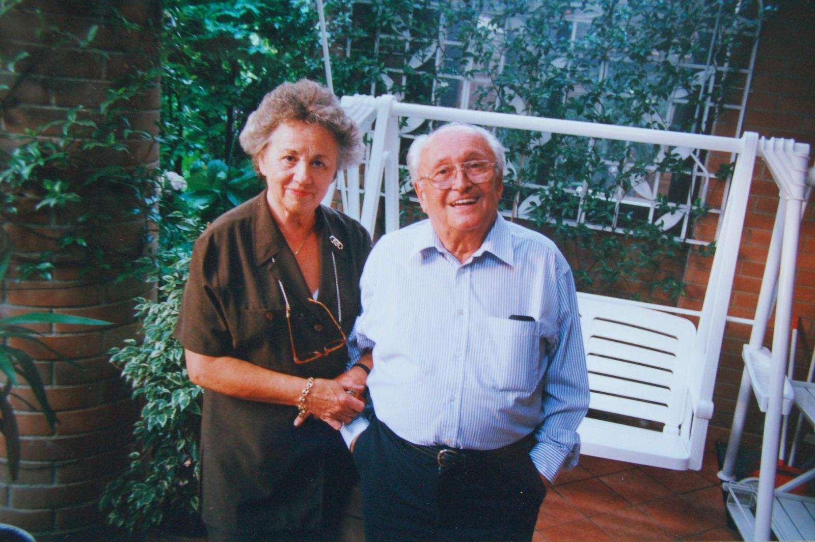Bürger Gertrúd és férje Milánó, 1999. Kincses Károly felvétele