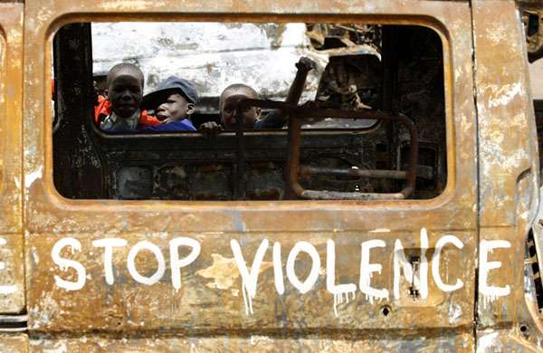 stopviolence-kenyachildren-rtr1w01l600-photoraudsighetireuters.jpg