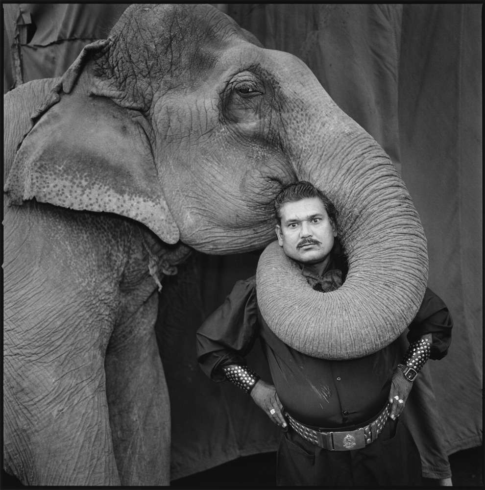 mary-ellen-mark-ram-prakash-singh-with-his-elephant-shyama-great-golden-circus-ahmedabad-india-1990.jpg