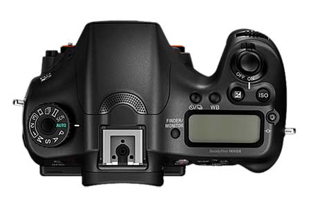 Sony α68 digitális fényképezőgép felülnézetből