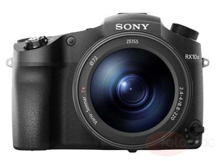 Sony RX10 III digitális fényképezőgép szemből