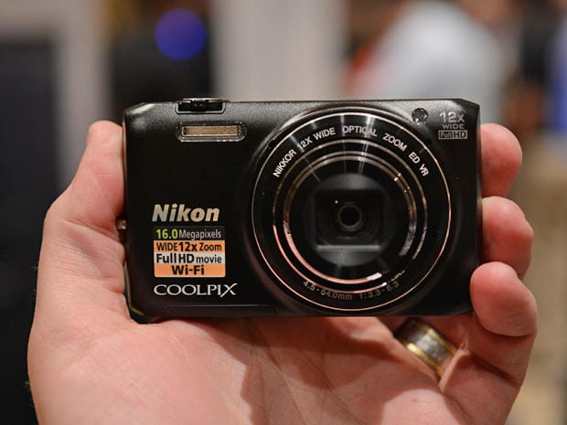 Nikon Coolpix S6800 Front Fototvhu